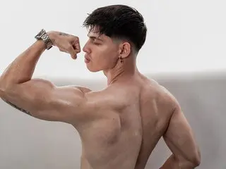 DereckTurner sex nude livesex