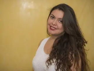 EmilyHalo cam ass online